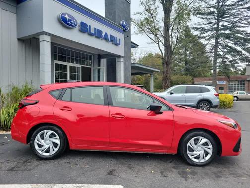 2024 Subaru Impreza Base