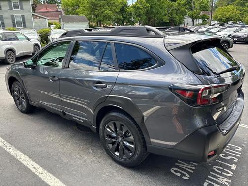 Magnetite Gray Metallic 2023 Subaru Outback Onyx Edition XT