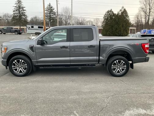 2022 Ford F-150 XL