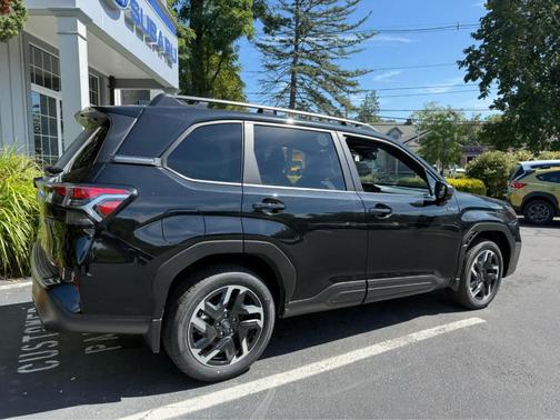 2025 Subaru Forester Hybrid HYBRID
