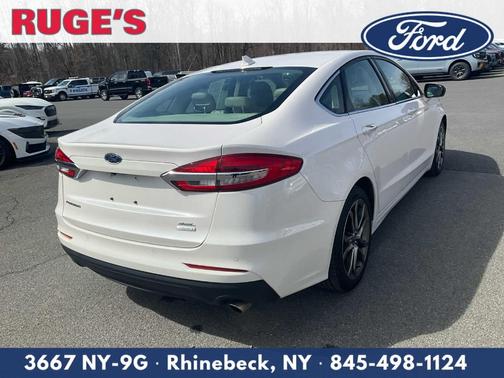 2019 Ford Fusion SEL