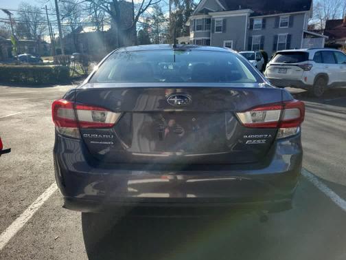 2017 Subaru Impreza 2.0i