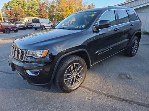 2018 Jeep Grand Cherokee Laredo E