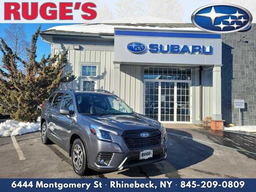 2022 Subaru Forester Premium