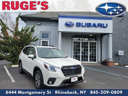 Crystal White Pearl 2023 Subaru Forester Premium