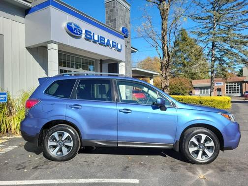 2017 Subaru Forester 2.5i Limited