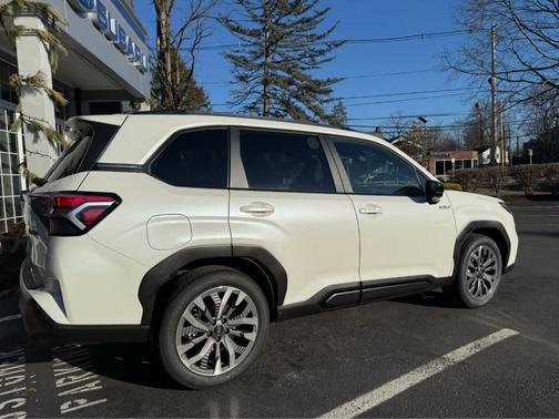 2025 Subaru Forester Hybrid Touring