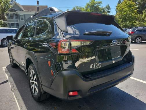 2023 Subaru Outback Premium
