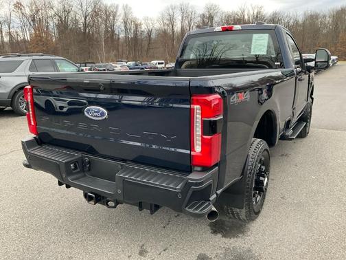 2025 Ford F-350 XL