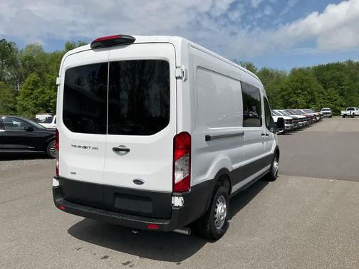 2025 Ford Transit-250 148 WB Medium Roof Cargo