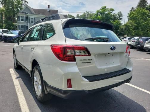 2017 Subaru Outback 2.5i