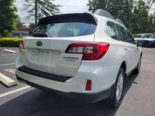 2017 Subaru Outback 2.5i