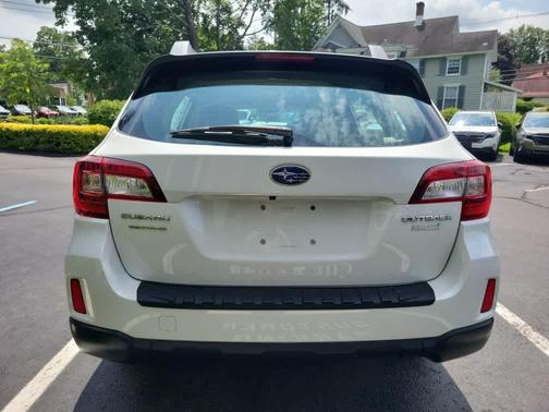2017 Subaru Outback 2.5i