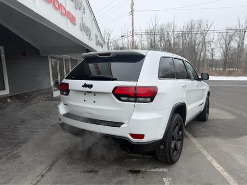 2019 Jeep Grand Cherokee Upland