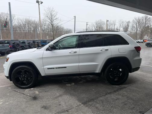 2019 Jeep Grand Cherokee Upland