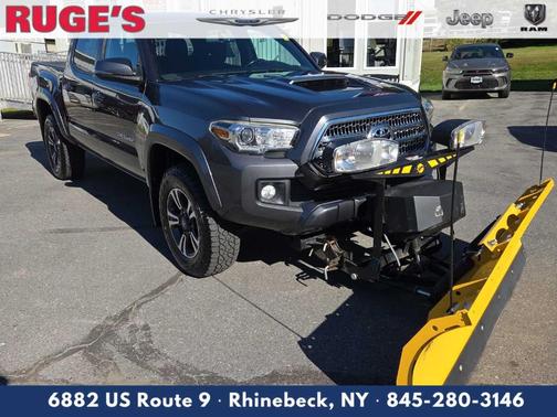 2016 Toyota Tacoma TRD Sport