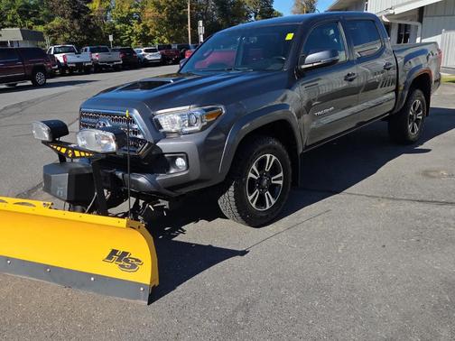 2016 Toyota Tacoma TRD Sport