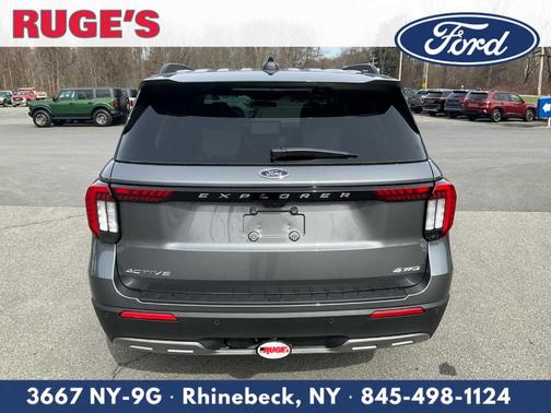 Carbonized Gray Metallic 2026 Ford Explorer Active
