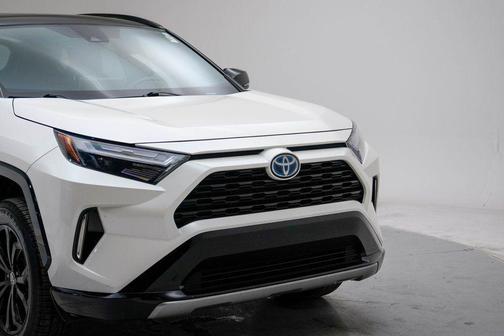 2022 Toyota RAV4 Hybrid XSE