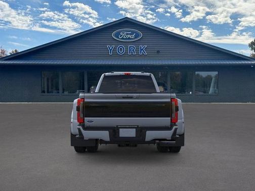 2026 Ford F-350 Super Duty