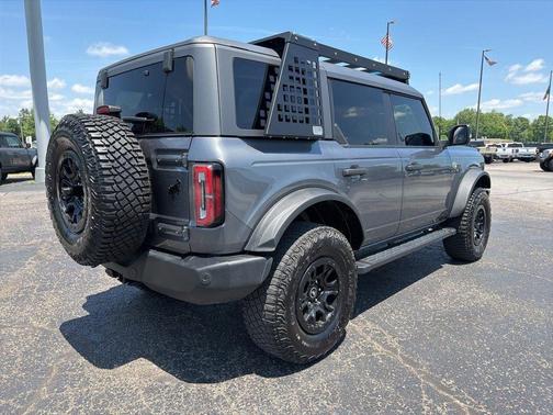 Gray 2022 Ford Bronco Wildtrak