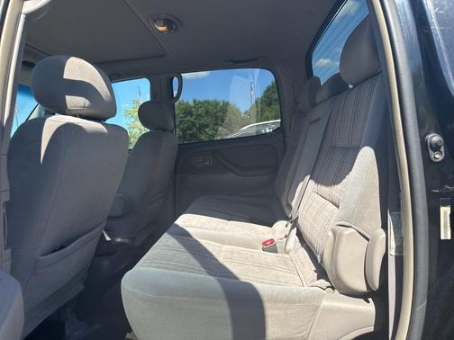 2004 Toyota Tundra SR5