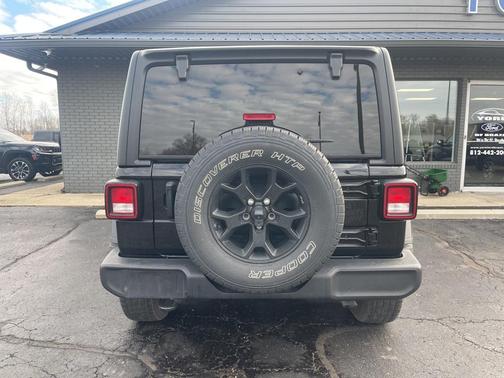 2022 Jeep Wrangler Sport