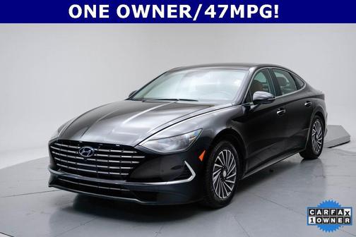 2022 Hyundai SONATA Hybrid Limited