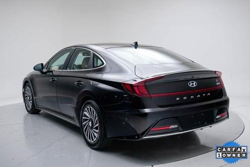 2022 Hyundai SONATA Hybrid Limited