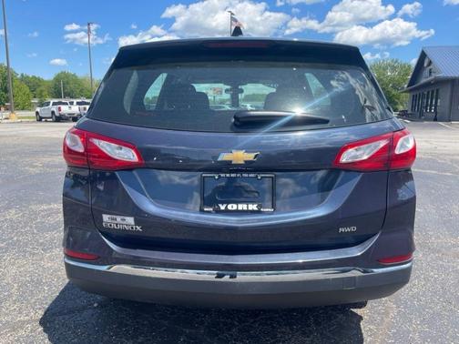 Blue 2018 Chevrolet Equinox LS