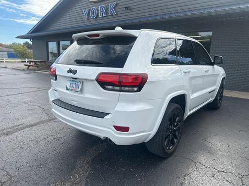 2020 Jeep Grand Cherokee Altitude
