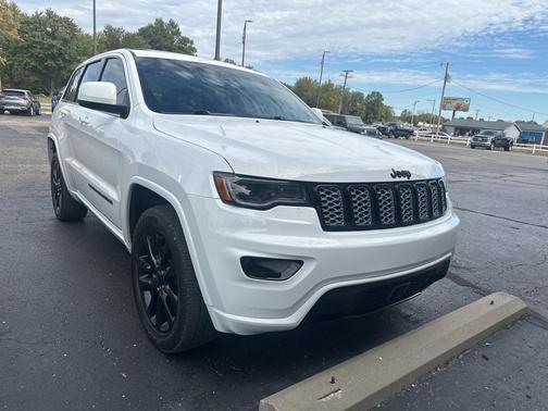 2020 Jeep Grand Cherokee Altitude