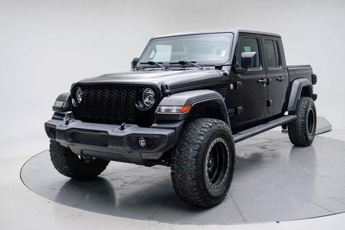 2020 Jeep Gladiator Sport