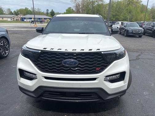 2023 Ford Explorer ST