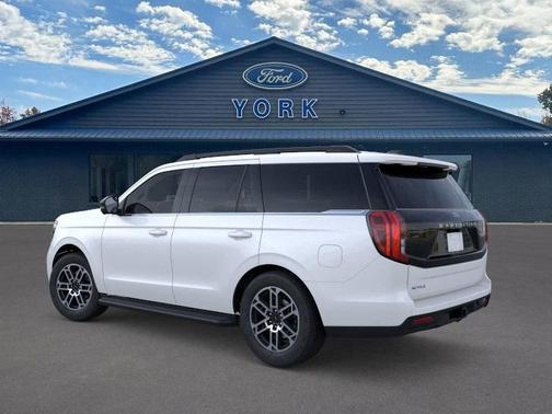2025 Ford Expedition Active