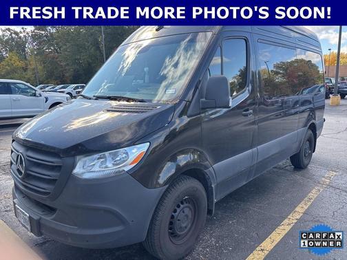 2024 Mercedes-Benz Sprinter 2500 144 WB Standard Roof Passenger