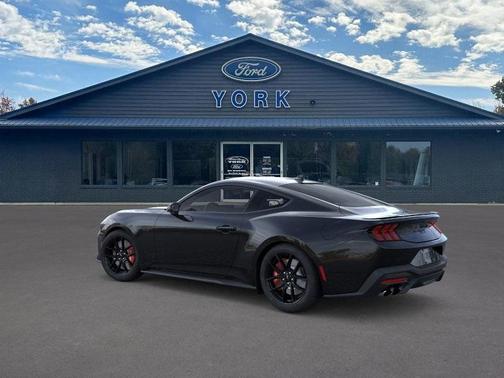 2025 Ford Mustang GT Premium