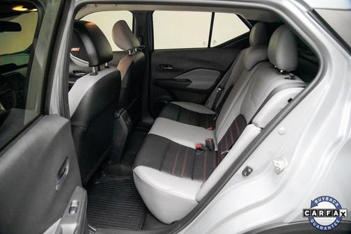 2022 Nissan Kicks SR