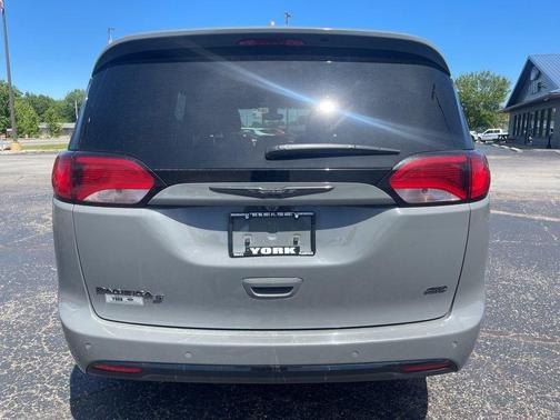 Gray 2020 Chrysler Pacifica Launch Edition