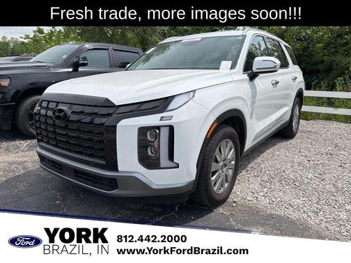 White 2025 Hyundai PALISADE SEL