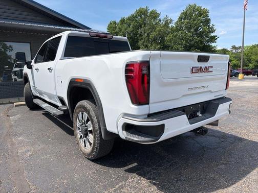 White 2025 GMC Sierra 2500 Denali