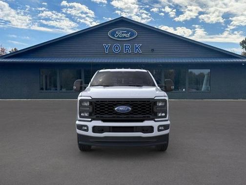 2025 Ford F-250 XL