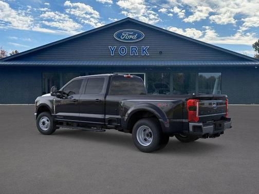 2025 Ford F-350 XLT