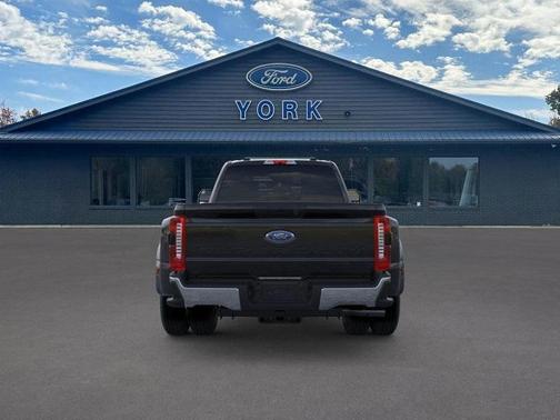 2025 Ford F-350 XLT