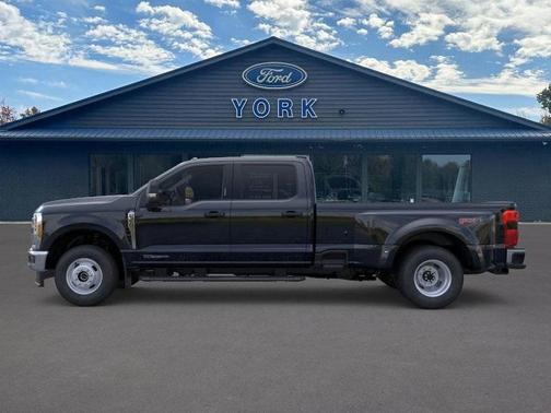 2025 Ford F-350 XLT