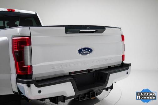2017 Ford F-450 Lariat