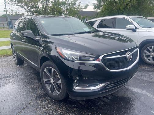Black 2019 Buick Enclave Essence