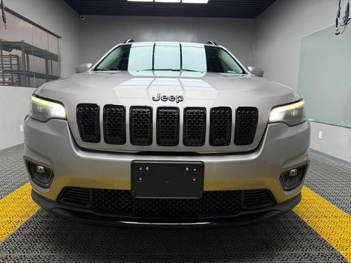 2020 Jeep Cherokee Altitude