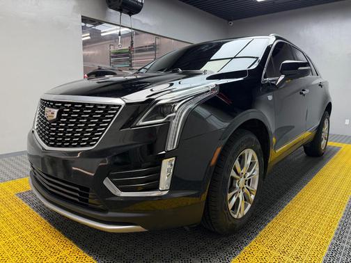 2020 Cadillac XT5 Sport