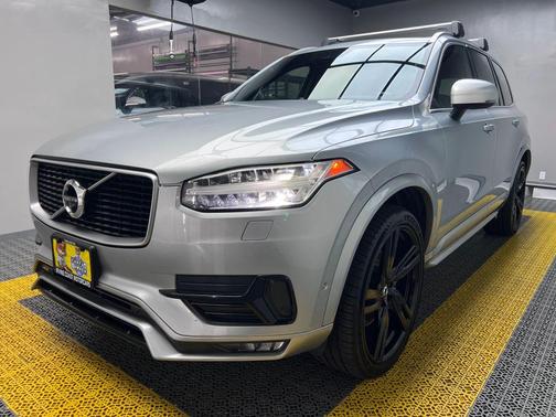 2016 Volvo XC90 T6 R-Design
